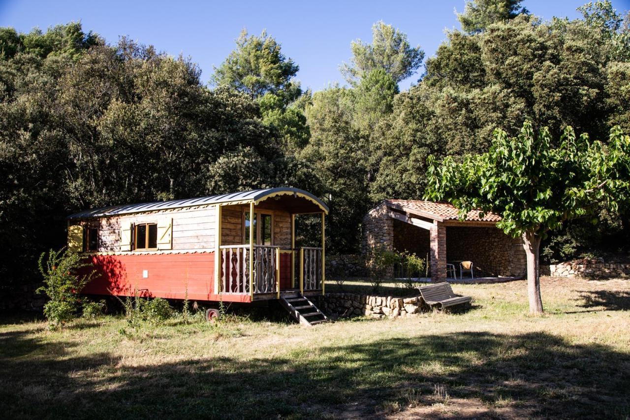 Domaine Les Perpetus Villa La Tour-dʼAigues Екстериор снимка