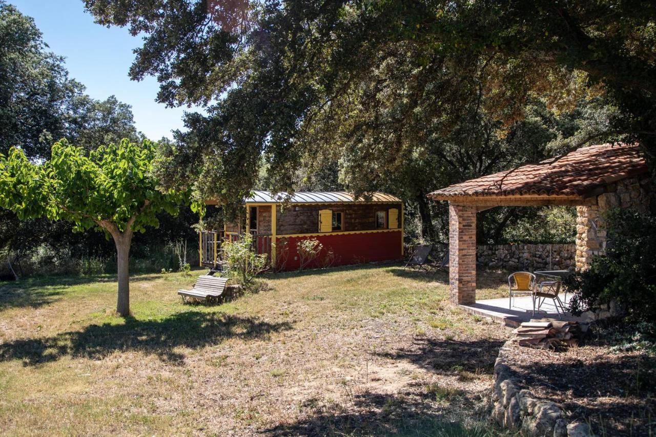Domaine Les Perpetus Villa La Tour-dʼAigues Екстериор снимка