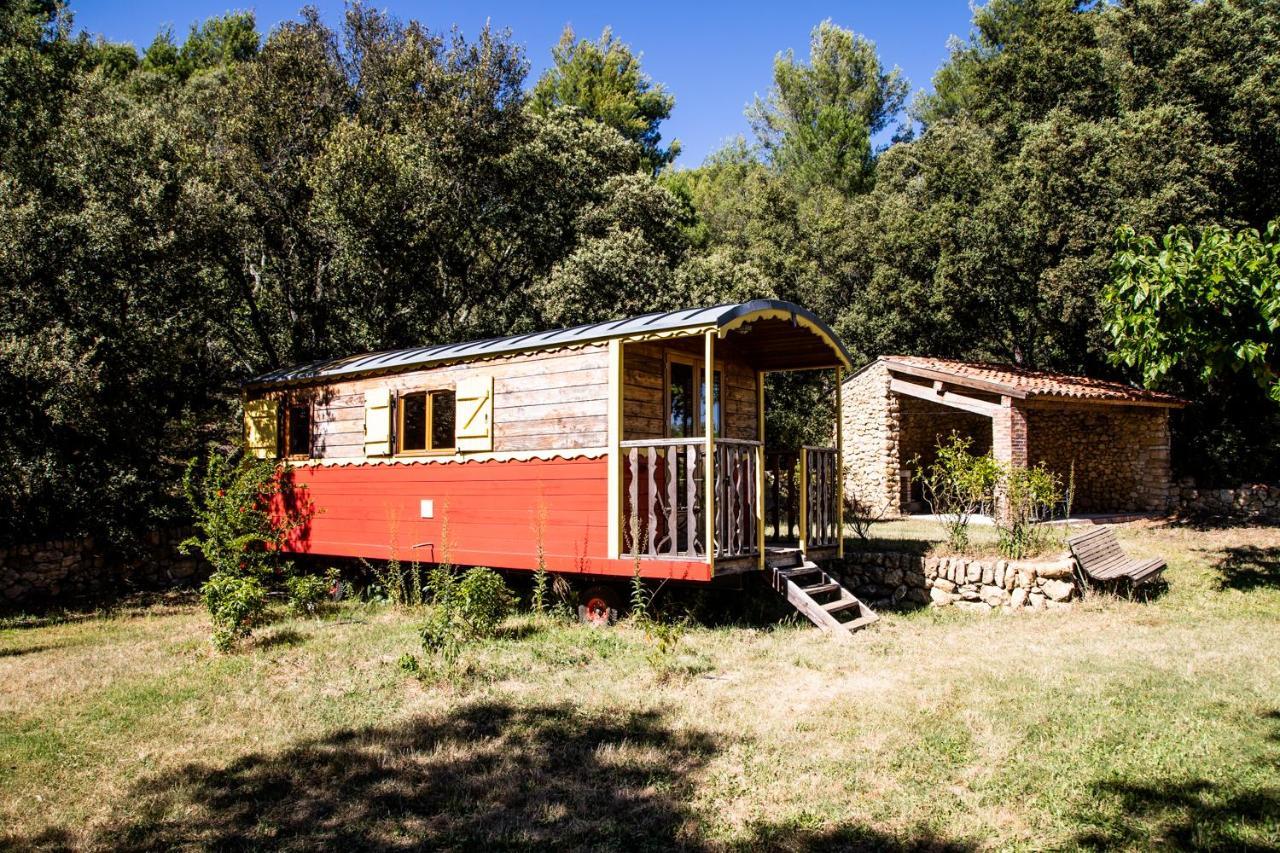 Domaine Les Perpetus Villa La Tour-dʼAigues Екстериор снимка